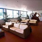 Select Hotel