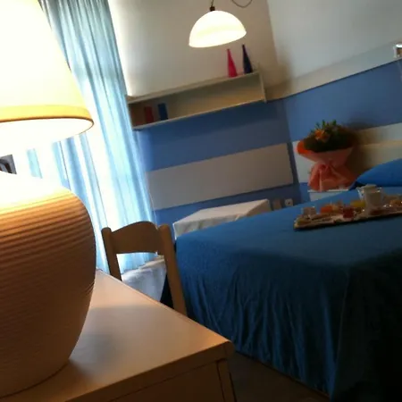 Select مارينا دي كامبو