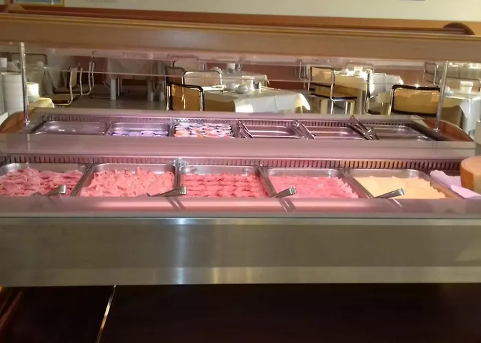 Select Marina di Campo