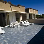 Select Szálloda 4*